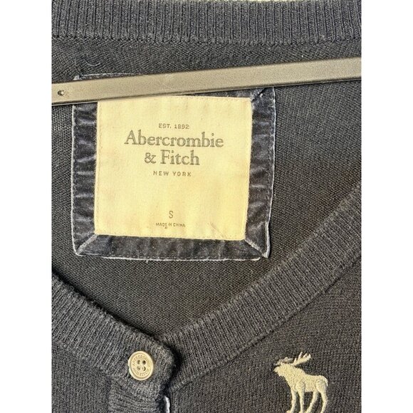 Vintage Abercrombie and Fitch Small Navy Long Sleeves Cardigan Ladies Y2K Style - Picture 5 of 5